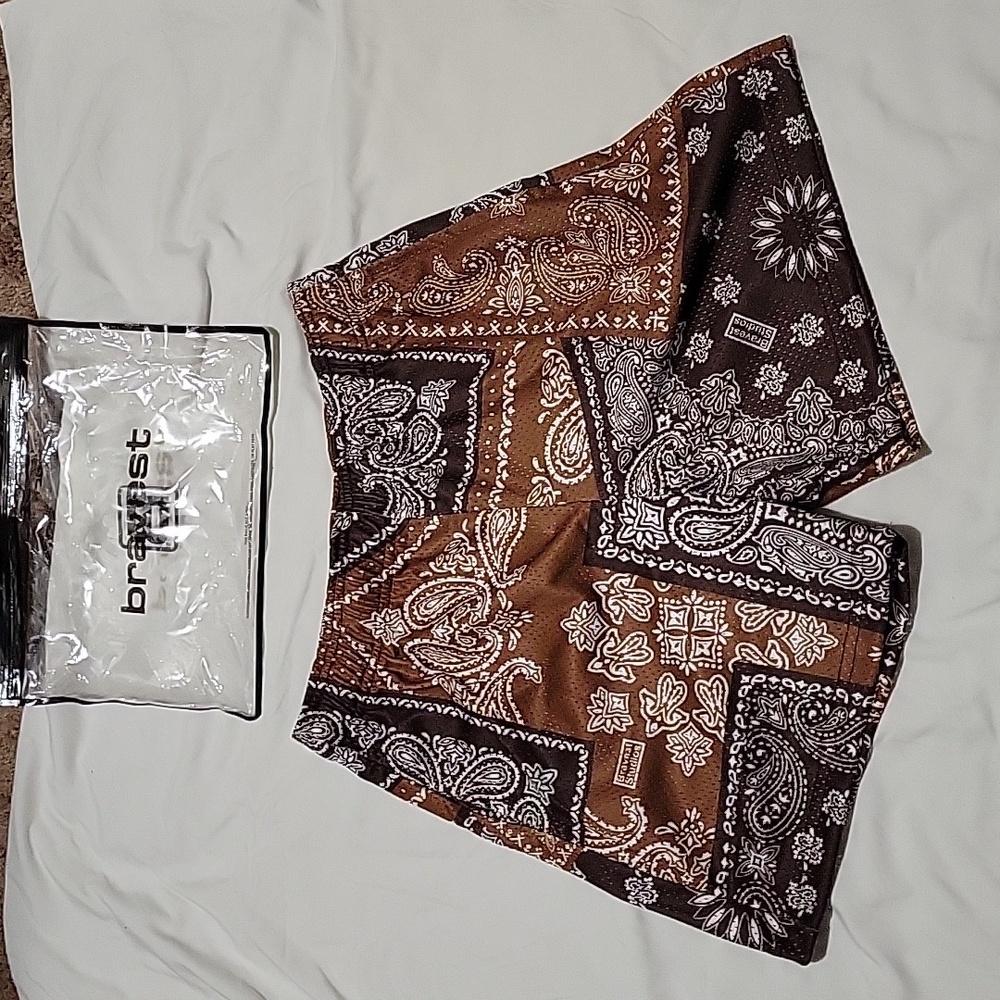 Bravest studios paisley light and dark brown basketball shorts size medium